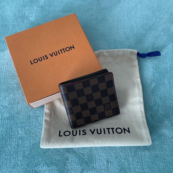 Louis Vuitton Handbags - 🌺AUTHENTIC LOUIS VUITTON DAMIER WOMENS  BIFOLD WALLET🌺